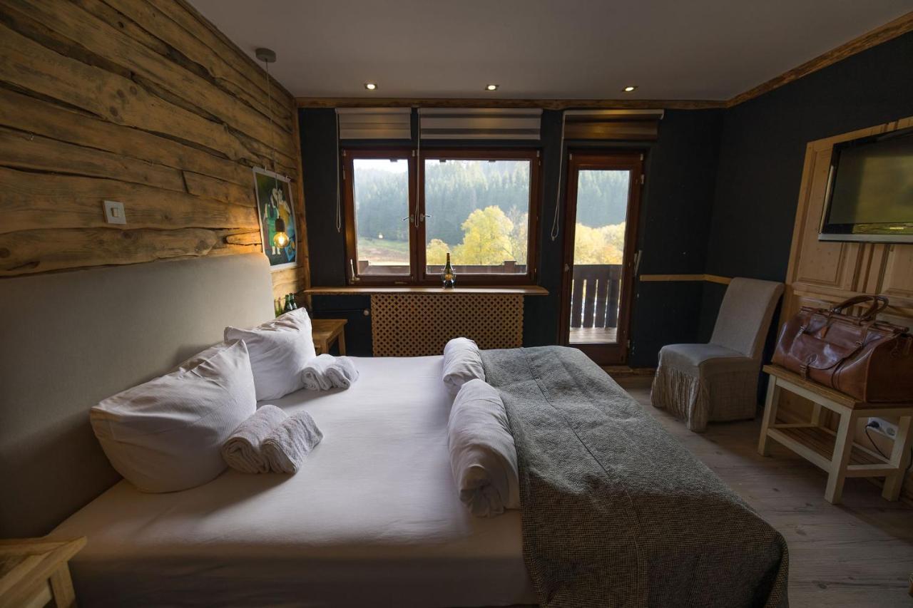 Berghotel Und Restaurant Kraeuter Chalet Furtwangen Eksteriør bilde